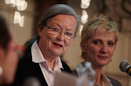 28.1.2014, Zámek Průhonice: Zahajovací konference Programu CZ02; Ms. Berit Lein, Norwegian Environment Agency; Ing. Eva Anderová, náměstkyně ministra financí